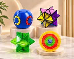 Bộ Đồ Chơi Giải Đố 4IN1 XKIDS – Bộ 4 Trò Chơi Xoay Hạt, Biến Hình, Ghép Khối Và Con Quay