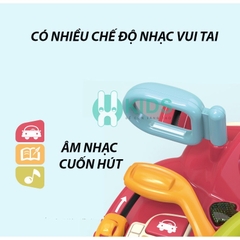 Đồ chơi vô lăng mô phỏng lái xe ô tô như thật với nhiều nút điều khiển kèm hiệu ứng đèn và âm thanh vui nhộn cho bé