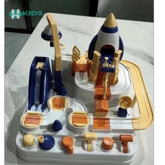 Đồ Chơi Đường Đua Không Gian Cho Bé – Bộ Phi Hành Gia & Xe Ô Tô Vũ Trụ Tương Tác 10 Cấp Độ
