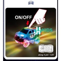 Đồ chơi đường đua xe ô tô lộn ngược 360 độ với đường ray phát quang trong tối