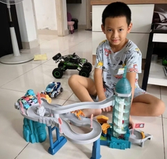 HẦM TRƯỢT SƯ TỬ – ĐƯỜNG ĐUA KẾT HỢP THANG MÁY SIÊU HẤP DẪN