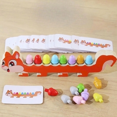 Đồ Chơi Gỗ Xếp Màu Theo Thẻ Cáo Dài Montessori Cho Bé – Rèn Tư Duy Logic & Nhận Biết Màu Sắc