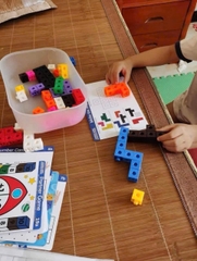 Linking Cubes Montessori - Bộ Học Liệu STEM Giúp Bé Học Toán, Đếm Số Và Phát Triển Tư Duy