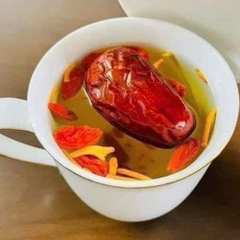 Táo đỏ Hòa Điền -Tân Cương khô tự nhiên trên cây loại đặc biệt túi zip 500g