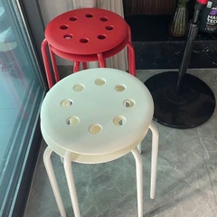 Ghế đôn tròn đa năng IKEA Marius mặt nhựa sần