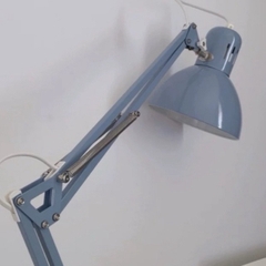 Đèn kẹp IKEA TERTIAL kẹp vào bàn, treo tường điều chỉnh ánh sáng tới nhiều vị trí bàn học làm việc
