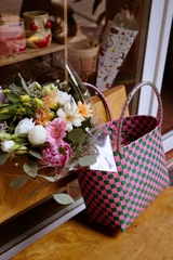 Lou Checkboard Shopper | Peacock + Hotpink