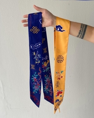 Khăn twilly Huế motif vàng Mai Lê