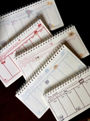 Sổ lò xo ngang weekly planner 21 cm x 10 cm Mai Lê