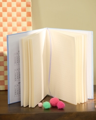 Sổ A5 Dot Mai Lê x Líu Lô mèo nền hồng 100gsm / 120 page