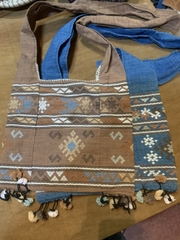 Túi đeo vai 30*22 Hoa Tien Brocade