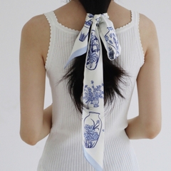 Khăn lụa twilly bình gốm Mai Lê
