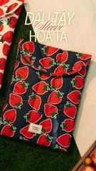 Túi đựng laptop 13 -14 inch ngăn phụ dâu tây xanh Chichies