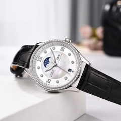 Đồng Hồ Nữ I&W Carnival 582L2 Automatic