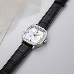 Đồng Hồ Nữ I&W Carnival 632L3 Quartz