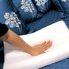 Gối đầu cao su non thiên nhiên cao cấp 30x50cm Nishikawa