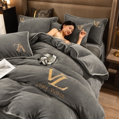 Bộ chăn ga gối nỉ nhung thêu nổi LV sang trọng
