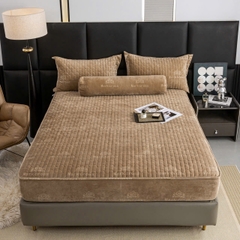 Ga gối + vỏ gối ôm nỉ nhung Mark cross