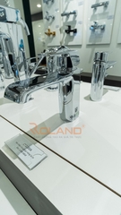 Vòi Lavabo Nóng Lạnh COTTO CT2200A
