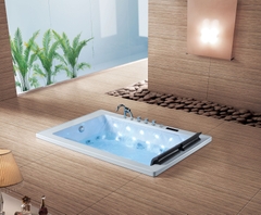 Bồn Tắm massage xây Roland BT-052