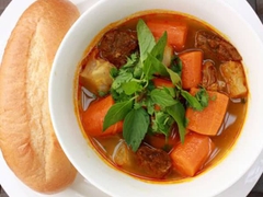 Bánh mì bò kho