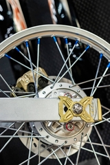 Chụp tăng sên bên hông Vàng Trơn CNC RGV (CRG) - RGV120-1130