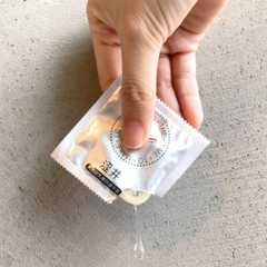 [Hộp 3 cái] Bao Cao Su Kéo Dài Thời Gian – Love Extend Condoms 800mg gel