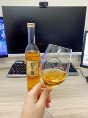 Rượu Mơ Vảy Vàng 500Ml