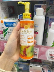 Gel Tẩy Da Chết Detclear 180Ml