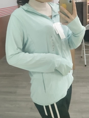 Áo chống nắng Uniqlo