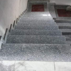 Mẫu đá cầu thang MS025