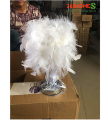 Đèn lông vũ để bàn phấn siêu sang trọng