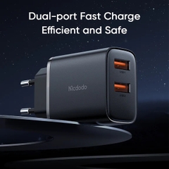 Cốc Sạc Nhanh Mcdodo 12W Dual USB Charger with Lightning Cable (Kèm cáp USB to iP, Chân cắm tròn)