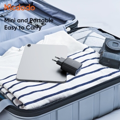 Cốc Sạc Nhanh Mcdodo 30W Đa Năng 3 Cổng | 2 Type-C + 1 USB, Màn Hình Kỹ Thuật Số