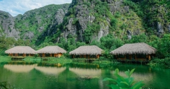 Đi Cứ Đi, Đừng Ngại Xa: Vì Sao Bạn Không Cần Đặt Phòng Sát Khu Du Lịch Ở Ninh Bình?