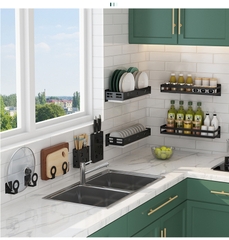 Giá Treo Nhà Bếp Tiện Dụng