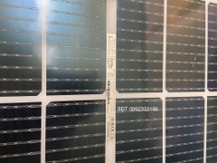 Tấm pin năng lượng mặt trời JA 640W | 2 mặt kính| JA Solar 640w n-type |JAM72D42/LB