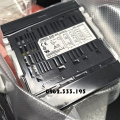 Bộ hiển thị kỹ thuật số Omron K3HB-XAA-CPAC11 100-240VAC