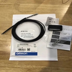 Cảm biến quang E32-D211 Omron Chính Hãng