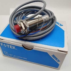 Cảm Biến Kim Loại Tiệm Cận Fotek KM18-05N Chính Hãng