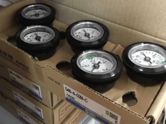 Đồng hồ đo áp suất GZ46-K-02-C Chính Hãng SMC