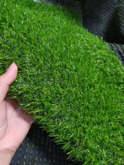 Thảm cỏ nhựa nhân tạo ngọn cao 2cm (cắt lẻ theo yêu cầu)
