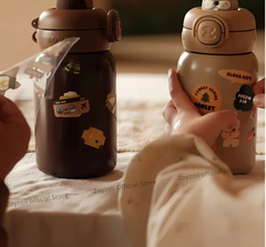 BÌNH NƯỚC GIỮ NHIỆT ZOYZOII CHO BÉ ĐI HỌC CÓ TÚI ĐỰNG THERMOS CUP MÃ E8