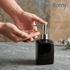 Bình dáng vuông đen 300ml