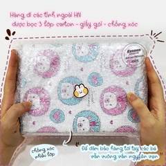 Gói bọc quà tặng bé kèm lời chúc