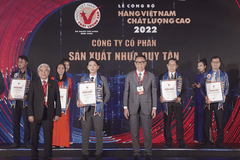 LIÊN TỤC 26 NĂM LIỀN DUY TÂN VINH DỰ ĐẠT CHỨNG NHẬN HVNCLC ️