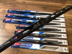 Gạt mưa Mazda 2 Denso DCS xương sắt hàng chính hãng - Bộ 2 cái