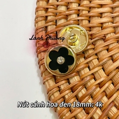Nút Kiểu Cánh Hoa 18mm