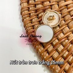 Nút Kiểu Tròn Trắng Trơn