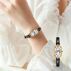 Đồng Hồ Nữ JA-1432A Julius Hàn Quốc Dây Da (Đen)